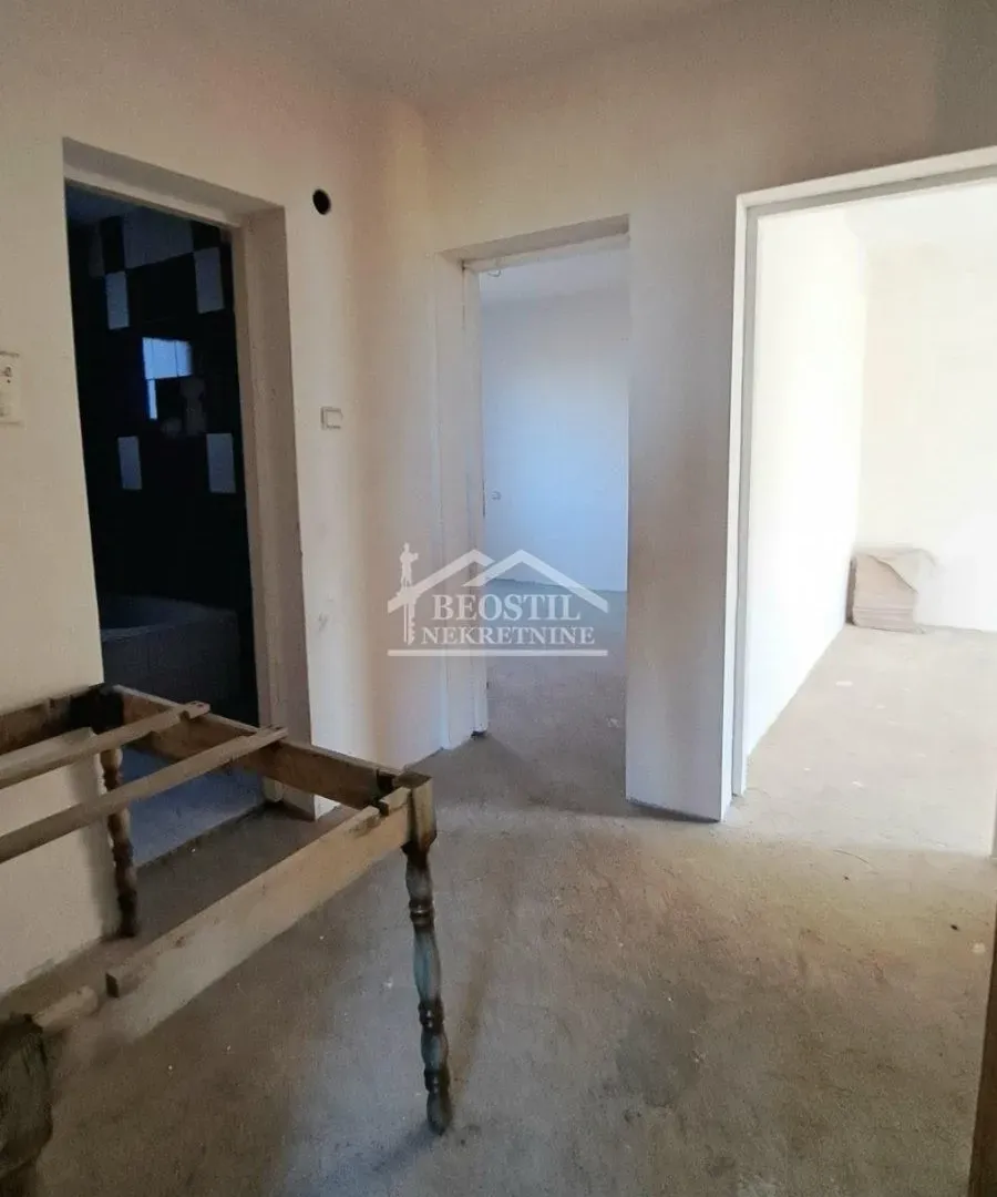 Sale, three bedroom apartment, 81m², Višnjička Banja, Palilula Sve Podlokacije