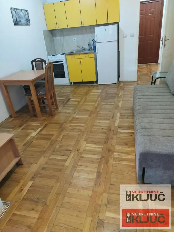 Izdavanje, garsonjera, 24m², Nova Detelinara, Novi Sad Sve Podlokacije