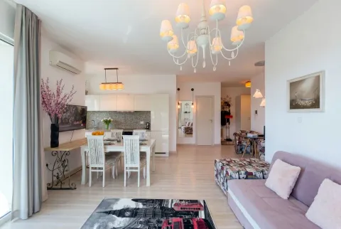 Prodaja, trosoban stan, 84m², Bečići, Budva - image 4