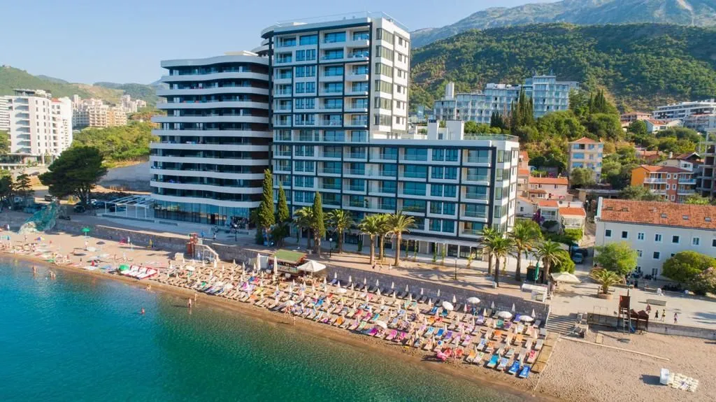 Sale, apartment, 106m², Rafailovići, Budva