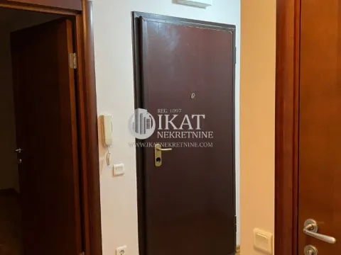 Prodaja, dvosoban stan, 81m², Vračar Hram, Vračar Sve Podlokacije - image 16