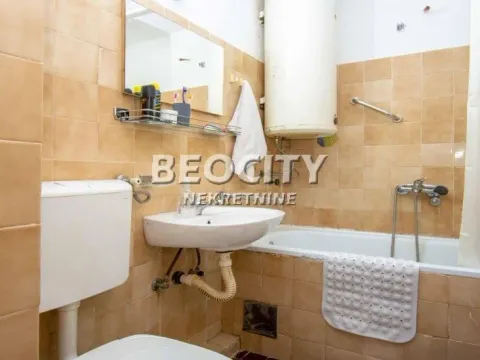 Prodaja, trosoban stan, 58m², Sremčica, Beograd - image 12