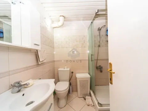 Izdavanje, trosoban stan, 100m², Preko Morače, Podgorica - image 10