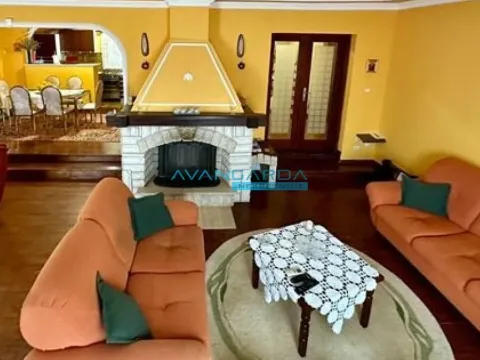 Rent, apartment, 250m², Sopot, Beograd - image 8