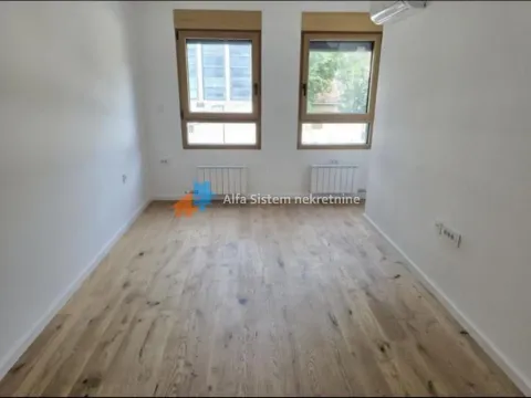 Rent, three bedroom apartment, 81m², Vračar Hram, Vračar Sve Podlokacije - image 7