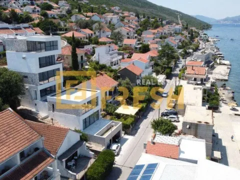 Prodaja, kuća, 515m², Tivat, Crna Gora - image 9