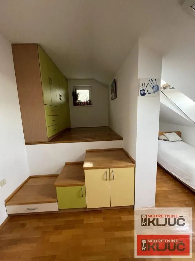 Prodaja, dvosoban stan, 54m², Nova Detelinara, Novi Sad Sve Podlokacije