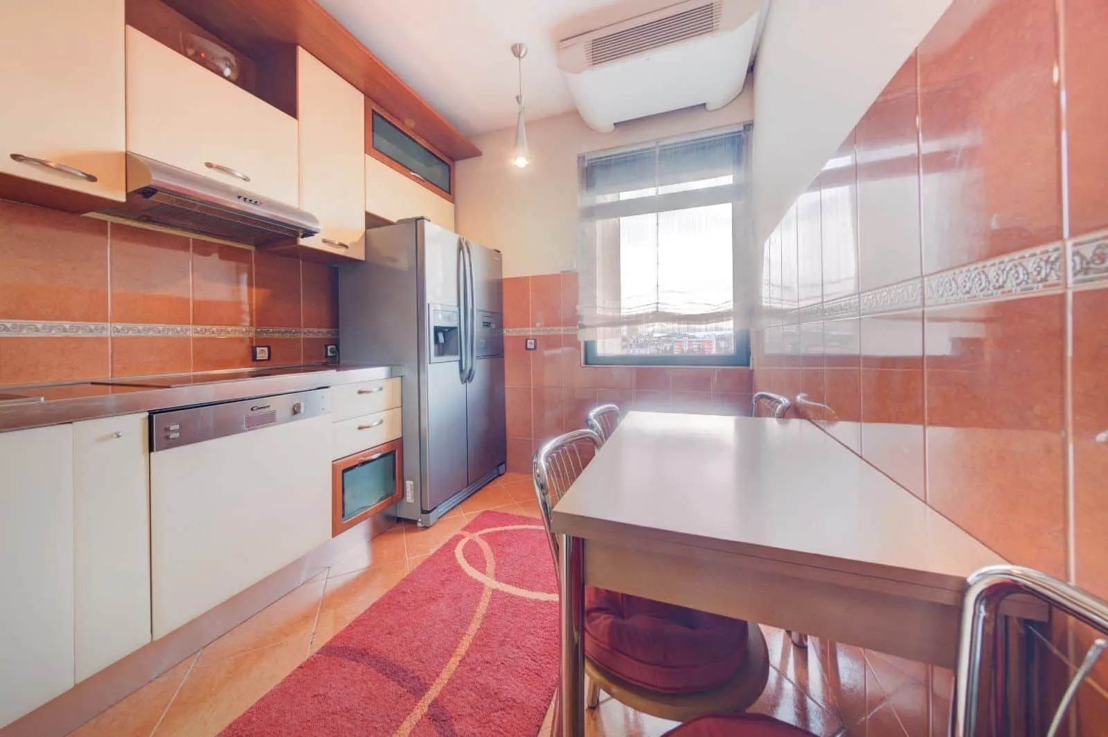 Prodaja, dvosoban stan, 84m², Centar, Podgorica