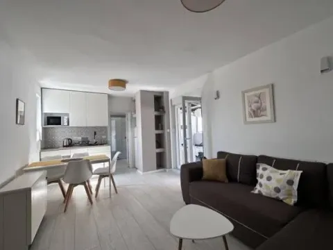 Izdavanje, jednosoban stan, 34m², Topličin venac, Beograd - image 3
