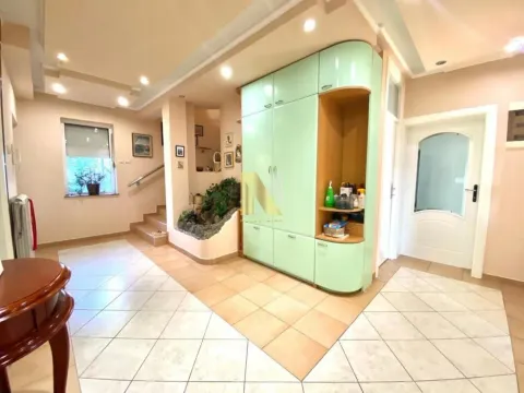 Prodaja, kuća, 479m², Tatarsko brdo, Petrovaradin - image 8