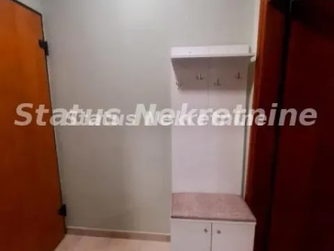 Izdavanje, garsonjera, 25m², Bulevar Oslobodjenja, Novi Sad Sve Podlokacije - image 10