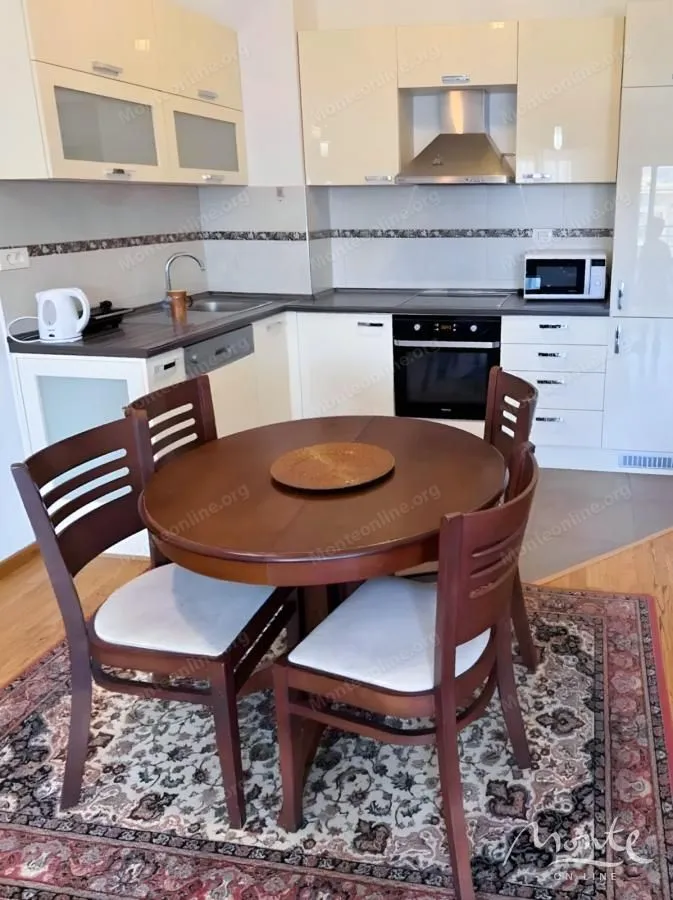 Prodaja, jednosoban stan, 51m², City Kvart, Podgorica