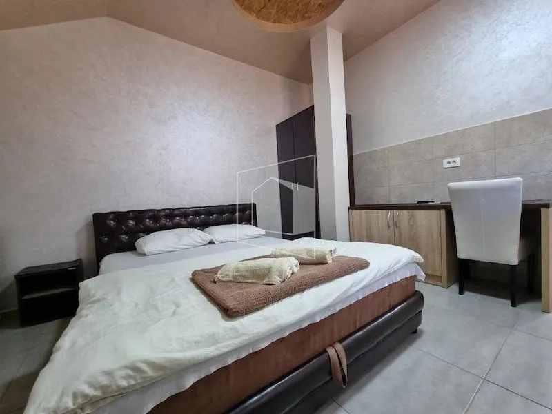 Rent, office space, 2000m², Šavnik, Crna Gora