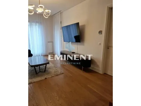 Rent, two bedroom apartment, 60m², Savski Venac, Beograd - image 2