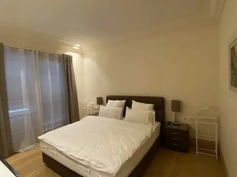 Prodaja, jednosoban stan, 76m², Porto Montenegro, Tivat - image 2