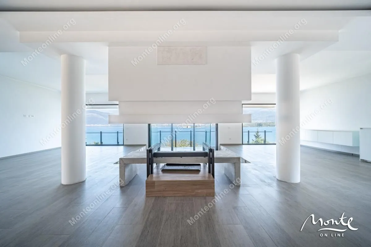 Prodaja, kuća, 770m², Krašići, Tivat
