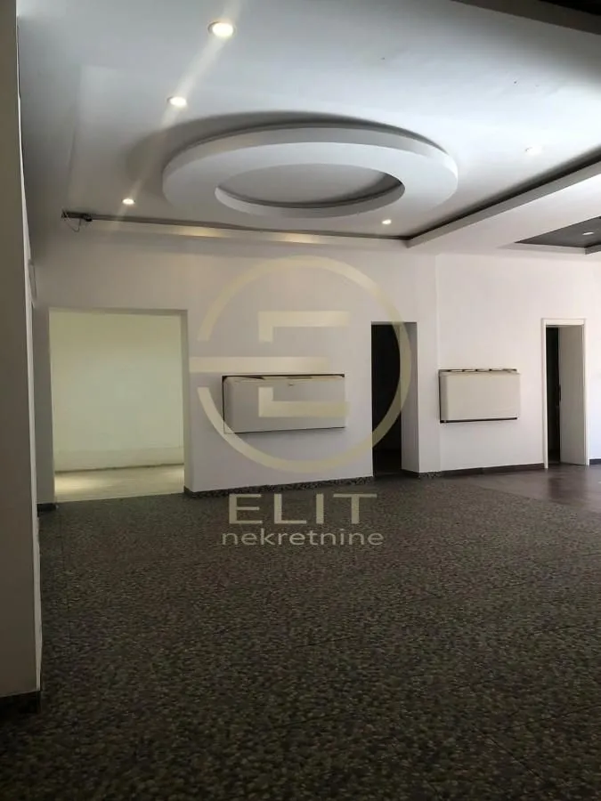 Rent, office space, 153m², Detelinara, Novi Sad Sve Podlokacije