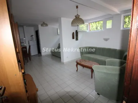 Prodaja, kuća, 145m², Srebrno jezero, Veliko Gradište - image 10