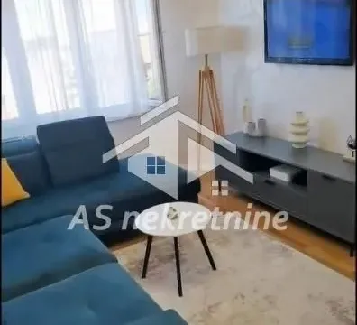 Rent, two bedroom apartment, 45m², Stari Grad, Beograd - image 2