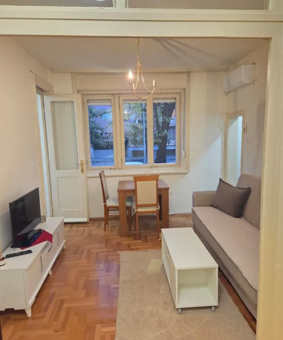 Rent, one bedroom apartment, 40m², Centar, Podgorica