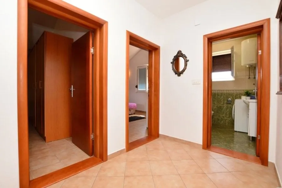 Prodaja, kuća, 299m², Topla, Herceg Novi