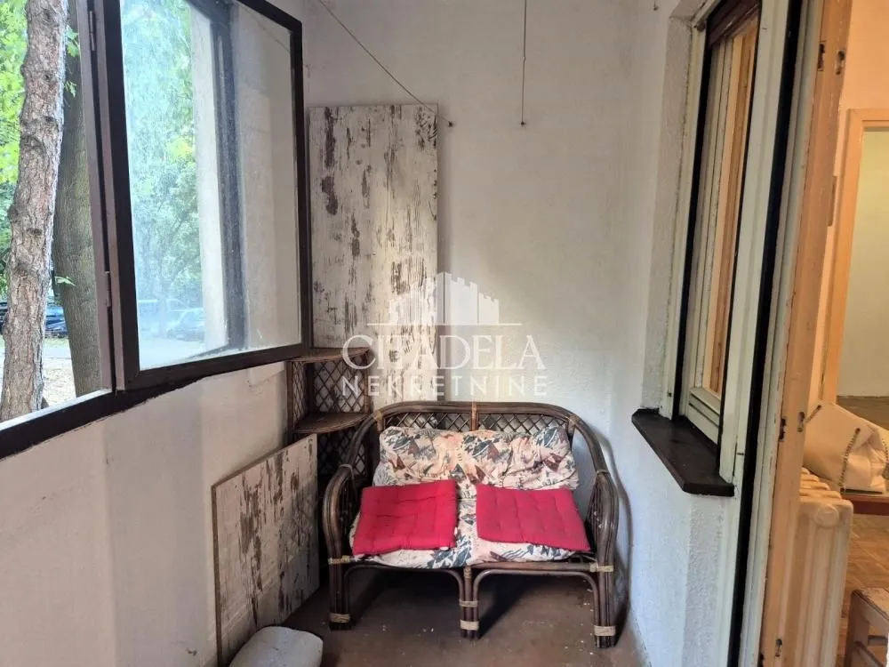 Sale, one bedroom apartment, 47m², Brace Jerković, Voždovac Sve Podlokacije