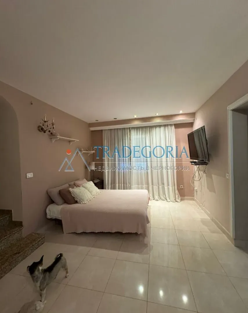 Prodaja, kuća, 302m², Bar, Crna Gora