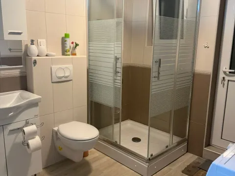 Rent, studio apartment, 35m², Mažina, Tivat - image 2