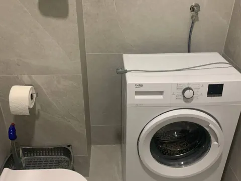 Izdavanje, jednosoban stan, 49m², Central Point, Podgorica - image 10