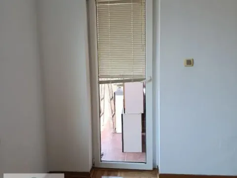 Izdavanje, trosoban stan, 83m², Obrenovac, Beograd - image 16