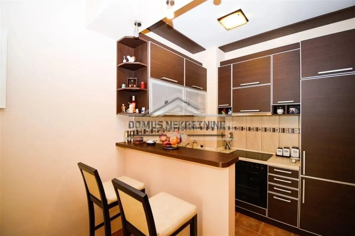 Rent, one bedroom apartment, 54m², Krivi Most, Podgorica