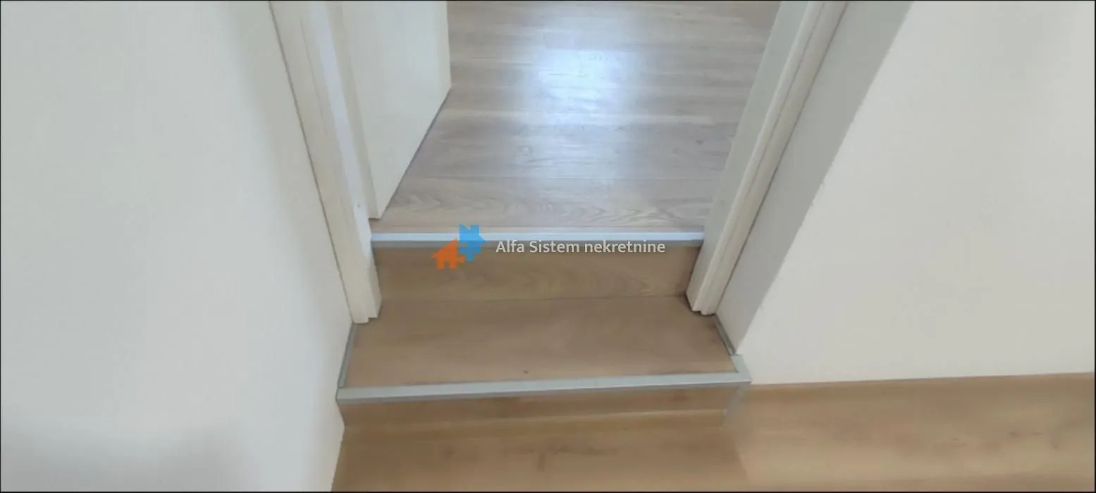 Rent, office space, 120m², Zvezdara Sve Podlokacije, Beograd