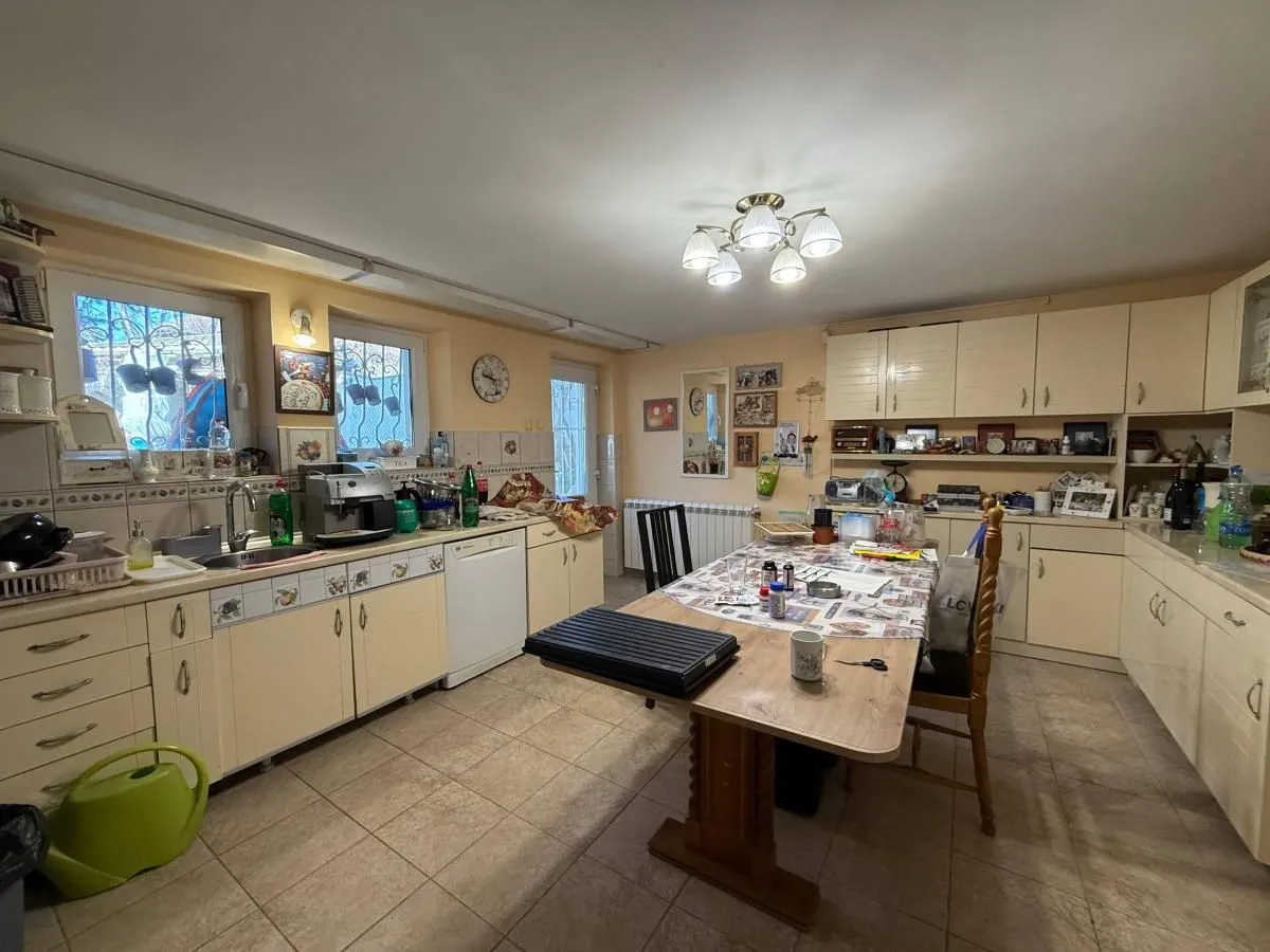 Sale, house, 473m², Veternička rampa, Novi Sad Sve Podlokacije