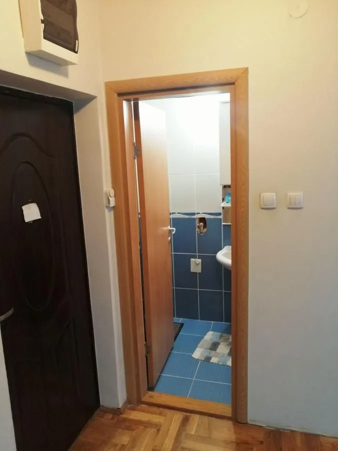 Prodaja, trosoban stan, 95m², Centar, Niš