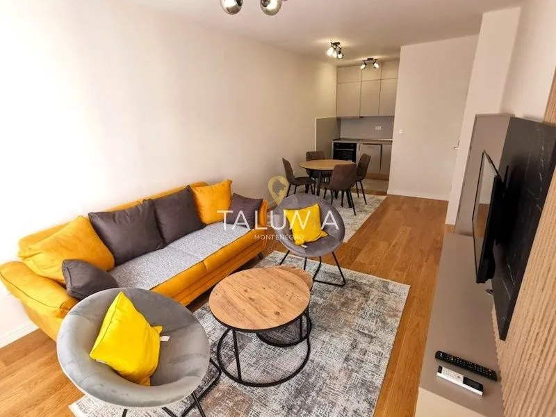 Rent, one bedroom apartment, 46m², City Kvart, Podgorica