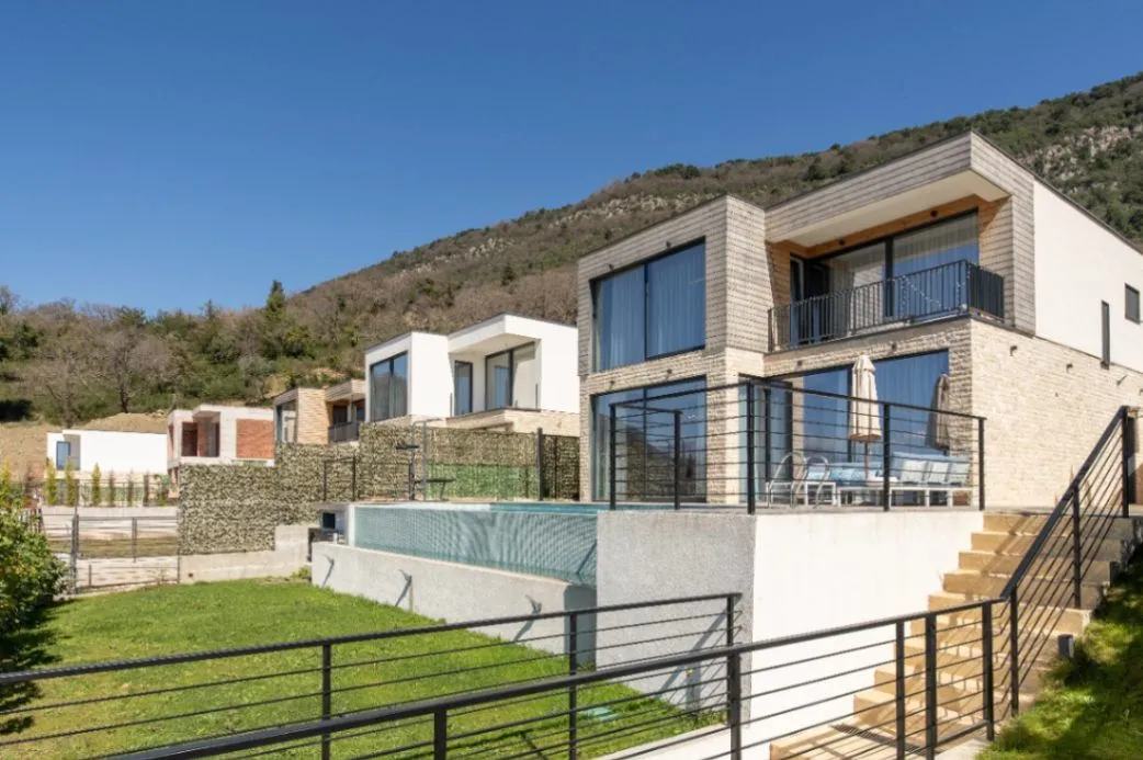 Prodaja, kuća, 200m², Tivat, Crna Gora