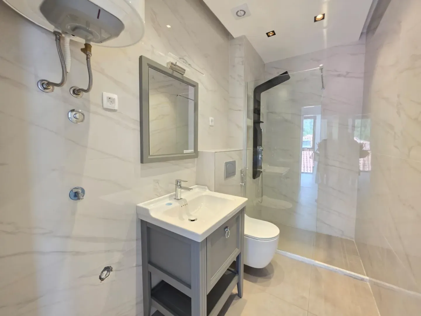 Prodaja, dvosoban stan, 46m², Budva, Crna Gora