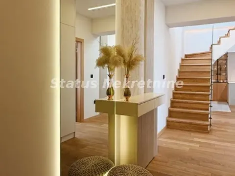 Izdavanje, stan, 112m², Centar, Novi Sad - image 16