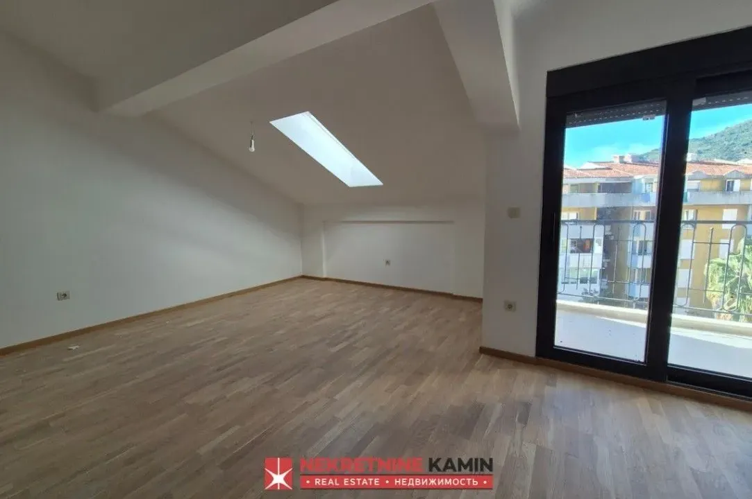 Sale, apartment, 71m², Adok, Budva