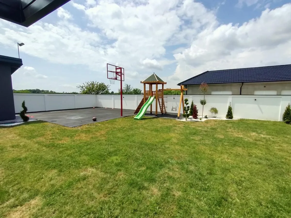 Prodaja, kuća, 200m², Veternik, Novi Sad Sve Podlokacije