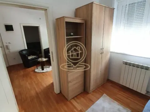 Rent, three bedroom apartment, 44m², Vračar Hram, Vračar Sve Podlokacije - image 13