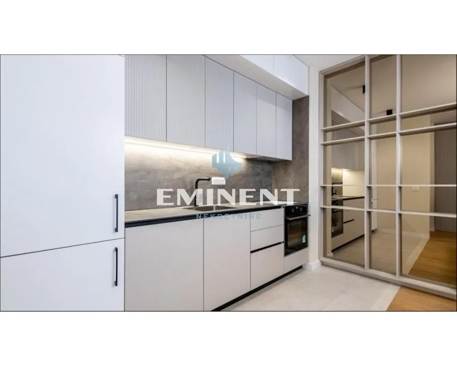 Rent, three bedroom apartment, 75m², Stari Grad, Beograd