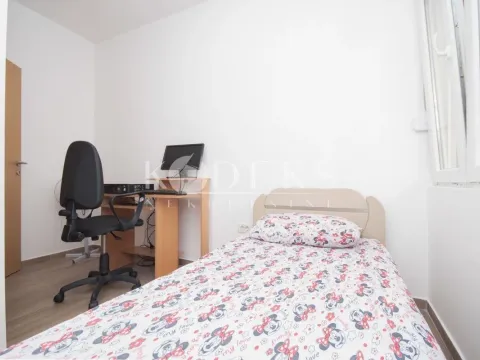 Izdavanje, dvosoban stan, 68m², Gintaš, Podgorica - image 18