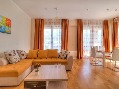 Sale, one bedroom apartment, 92m², Bečići, Budva - image 5