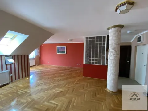 Sale, three bedroom apartment, 100m², Betanija, Novi Sad Sve Podlokacije