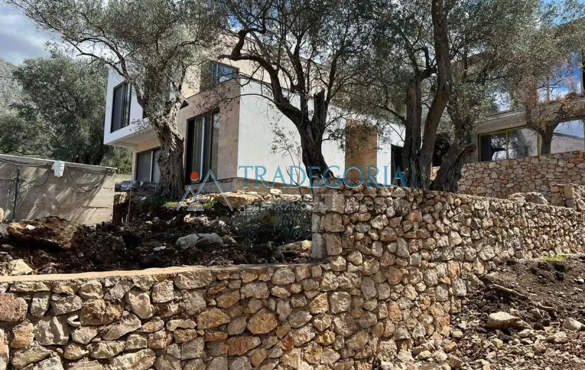 Sale, house, 89m², Bar, Crna Gora