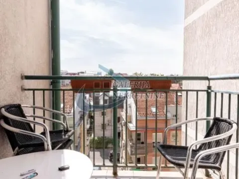 Prodaja, trosoban stan, 60m², Južni Bulevar, Vračar Sve Podlokacije - image 10