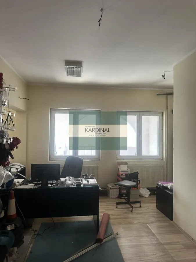 Rent, office space, 700m², Grošnica, Kragujevac