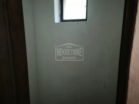 Prodaja, kuća, 190m², Novo Selo, Subotica - image 20