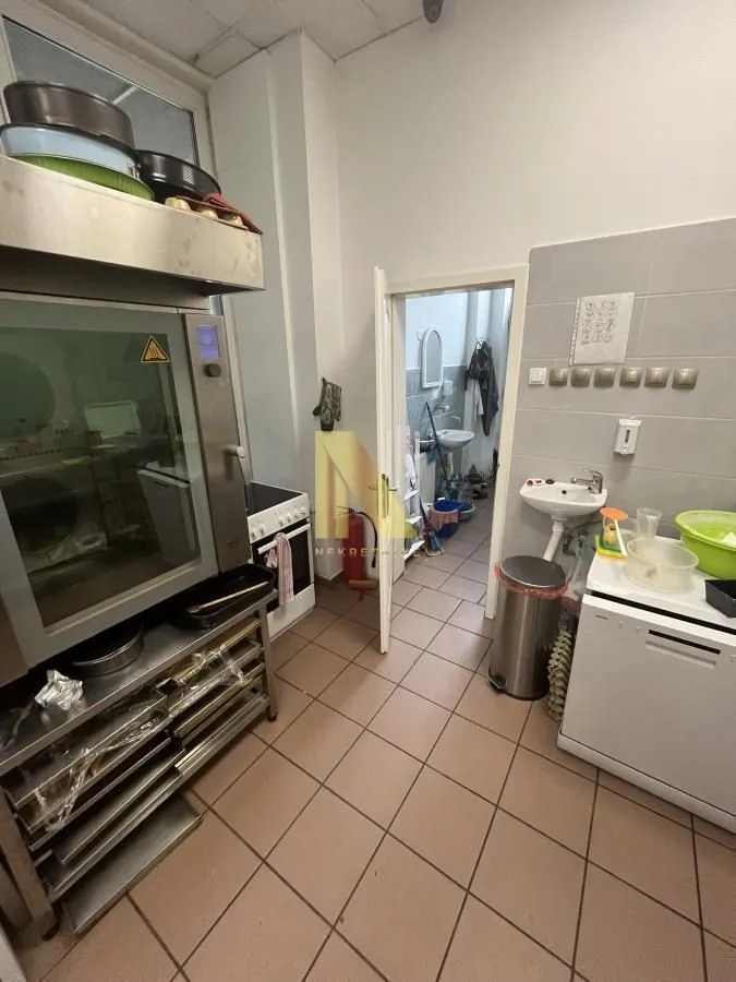 Sale, office space, 44m², Grbavica, Novi Sad Sve Podlokacije